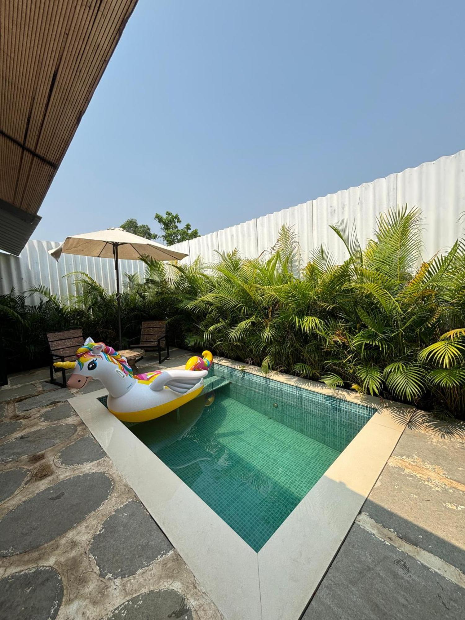 Glass House With Pvt Pool By Miracle Resort & Villa Lonavala Exterior foto